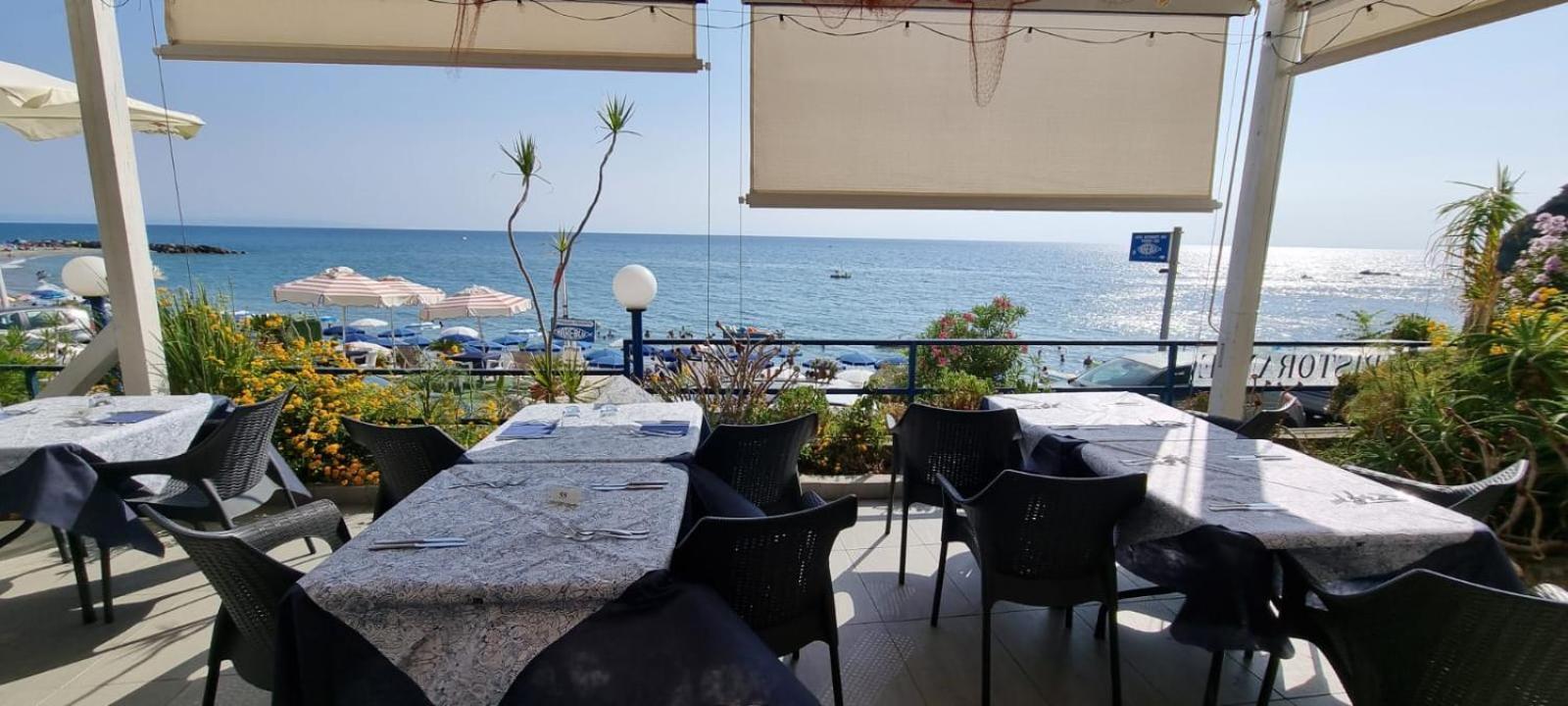 Hotel Ristorante Mareblu Amantea Dış mekan fotoğraf