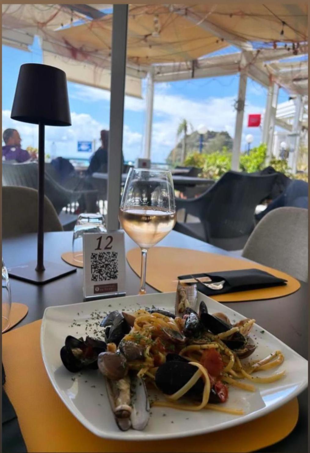 Hotel Ristorante Mareblu Amantea Dış mekan fotoğraf